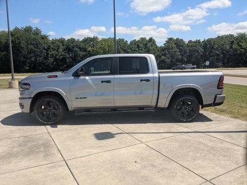 Used 2025 RAM 1500 Big Horn RWD image 6