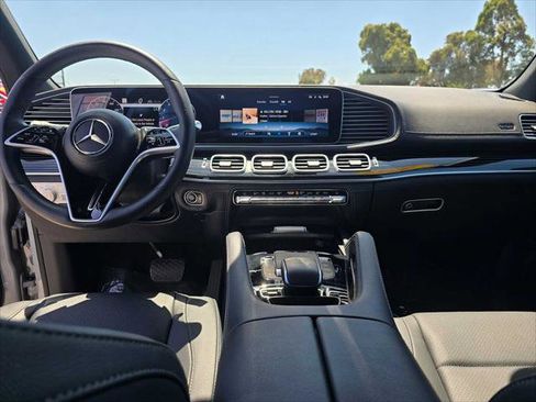 Used 2024 Mercedes-Benz GLE 350 4MATIC image 22