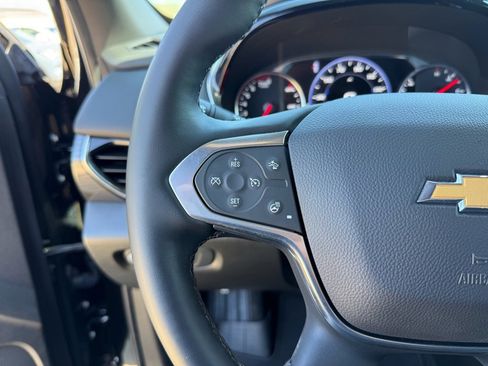 Used 2024 Chevrolet Traverse High Country image 16