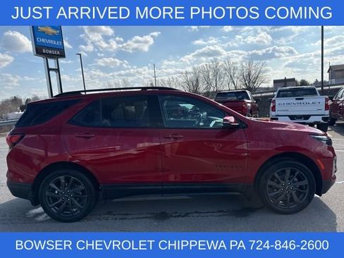 Used 2024 Chevrolet Equinox RS w/ RS Leather Package image 9