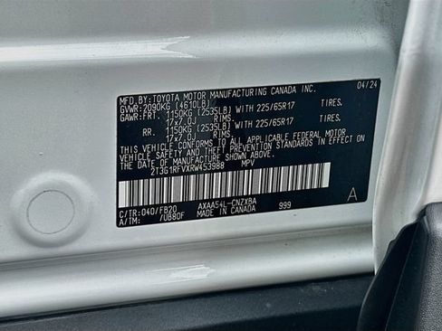Used 2024 Toyota RAV4 LE AWD/4WD image 30