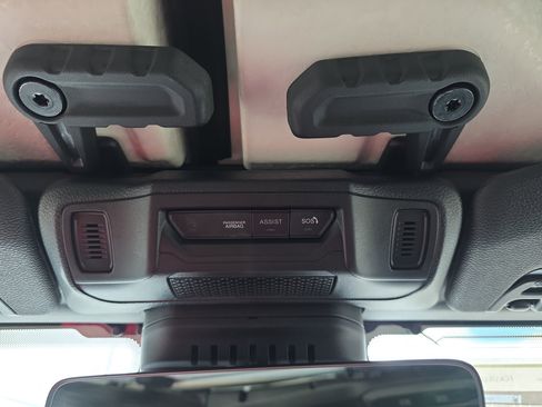 New 2026 Jeep Gladiator Mojave image 29