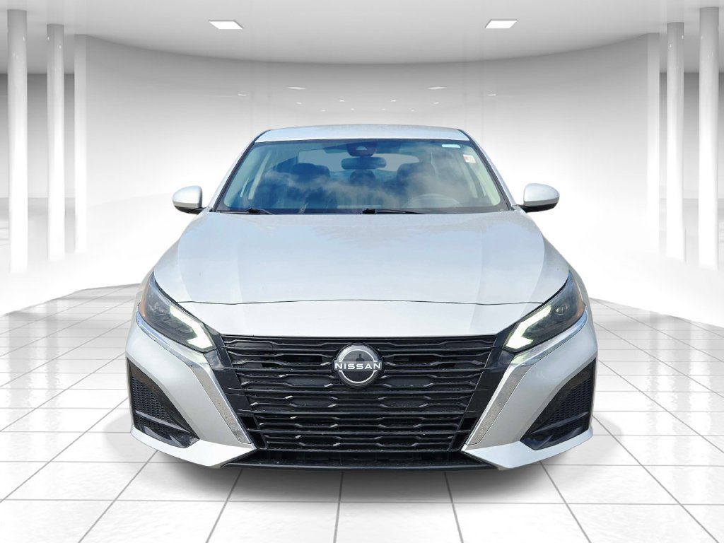 Used 2023 Nissan Altima 2.5 S FWD image 8