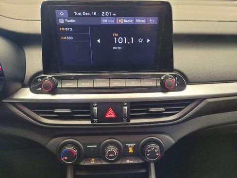 Used 2023 Kia Forte LXS image 25