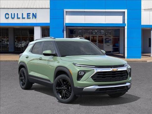New 2026 Chevrolet TrailBlazer LT w/ Midnight Edition FWD image 7