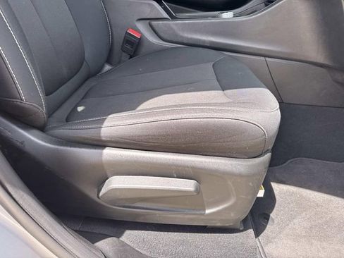 Used 2024 Jeep Grand Cherokee L Laredo RWD image 23