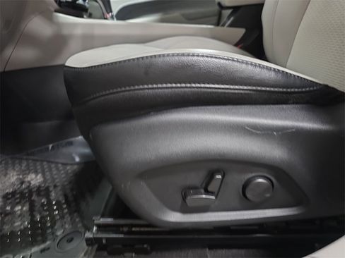 Used 2022 Jeep Compass Latitude w/ Convenience Group image 31