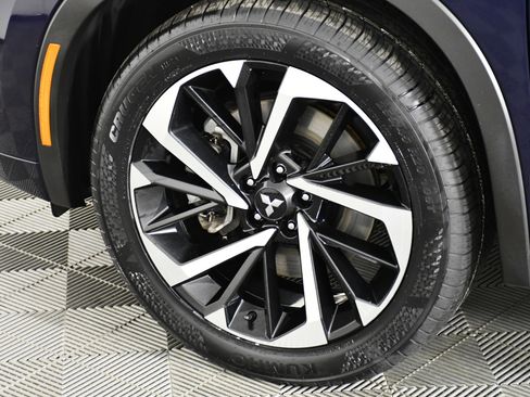 Used 2022 Mitsubishi Outlander SEL image 52