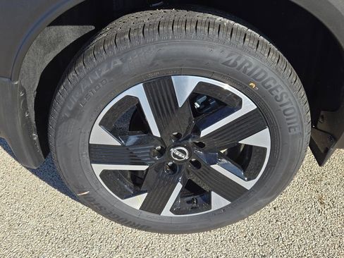 New 2026 Nissan Kicks SV w/ SV Premium Package image 12
