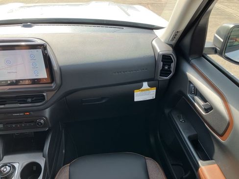 New 2025 Ford Bronco Sport Outer Banks image 22