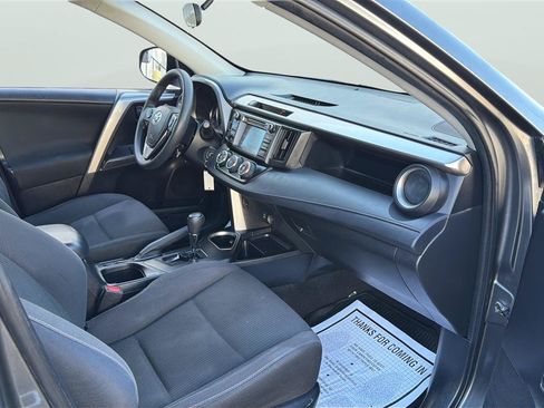 Used 2016 Toyota RAV4 LE AWD/4WD image 15