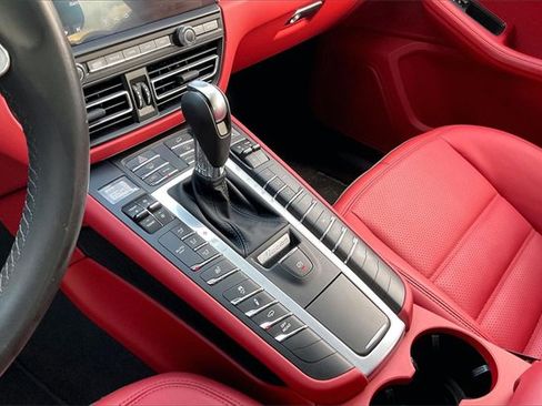 Used 2021 Porsche Macan GTS image 16