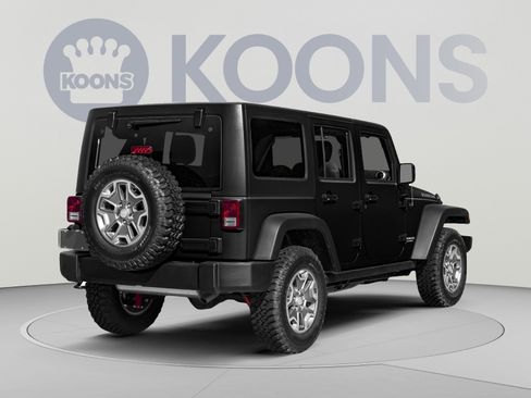Used 2016 Jeep Wrangler Unlimited Rubicon AWD/4WD image 2