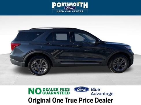 Certified 2022 Ford Explorer XLT w/ Equipment Group 202A image 6