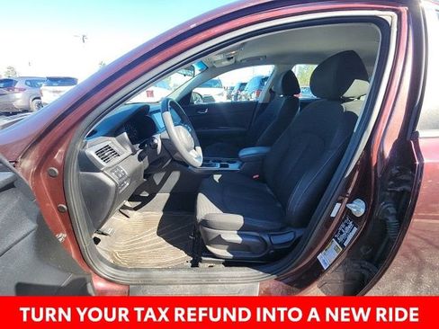 Used 2019 Kia Optima LX image 21
