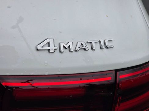 New 2026 Mercedes-Benz GLB 250 4MATIC image 32
