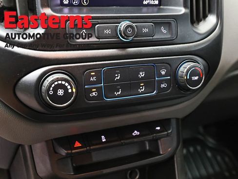 Used 2020 Chevrolet Colorado W/T w/ WT Convenience Package AWD/4WD image 19