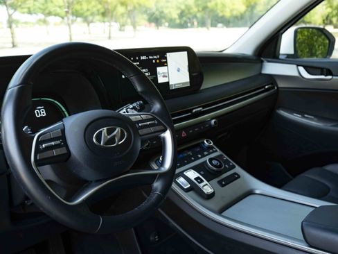 Used 2024 Hyundai Palisade XRT FWD image 16