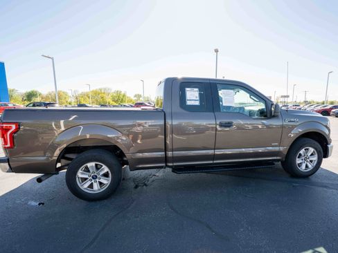 Used 2016 Ford F150 XLT RWD image 6
