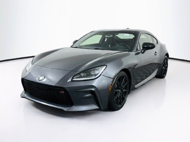Used 2022 Toyota GR86 Premium RWD image 3