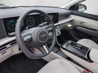 New 2026 Hyundai Tucson Limited video 3