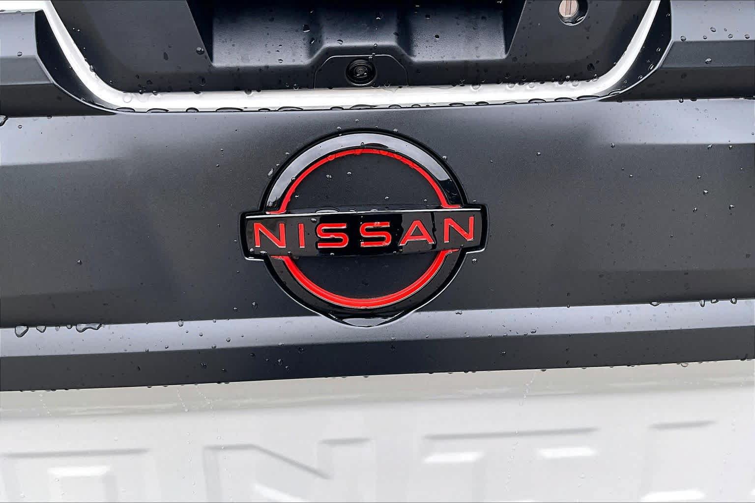 New 2027 Nissan Frontier PRO-4X AWD/4WD image 15