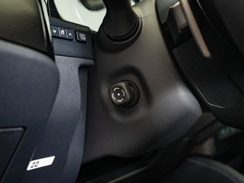 New 2025 Lexus ES 350 w/ Premium Package image 43