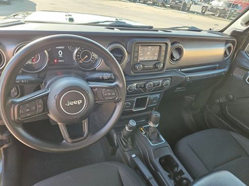 Used 2021 Jeep Wrangler Sport image 13