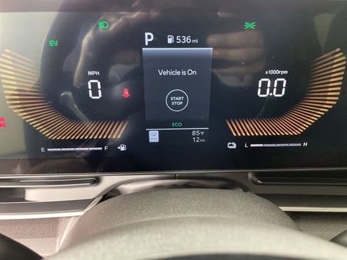 New 2026 Kia Carnival EX image 26