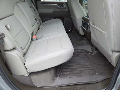 New 2026 GMC Sierra 2500 SLT w/ SLT Premium Package image 26