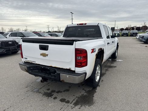 Used 2011 Chevrolet Silverado 1500 LT w/ All-Star Edition AWD/4WD image 6