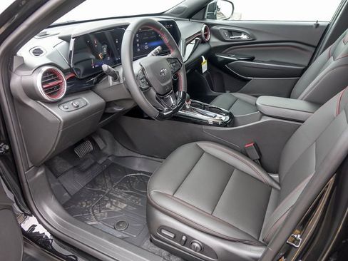 New 2026 Chevrolet Trax RS w/ Driver Confidence Package image 12