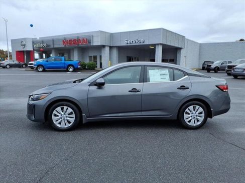 New 2025 Nissan Sentra S image 2