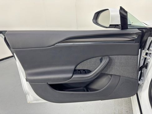 Used 2021 Tesla Model S Plaid image 46