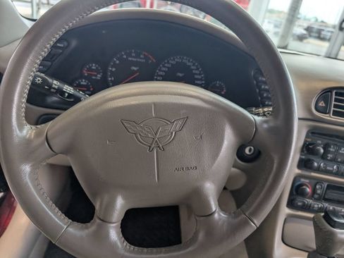Used 2003 Chevrolet Corvette Convertible w/ Preferred Equipment Group1 RWD image 18