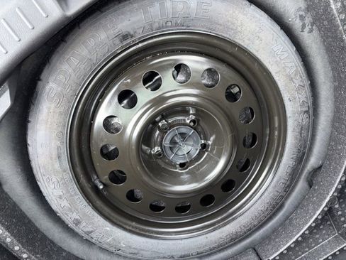 Used 2018 Ford Escape SE w/ SE Sync 3 Package image 14