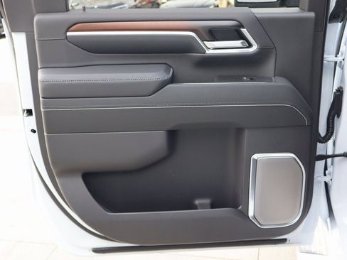 New 2026 GMC Sierra 2500 Denali w/ Denali Reserve Package image 22