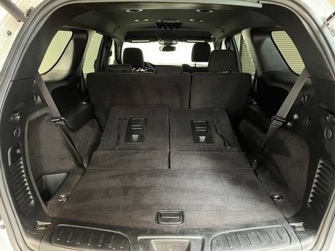Used 2025 Dodge Durango GT RWD image 14