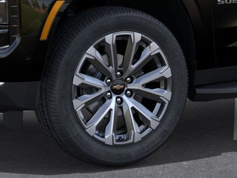 New 2026 Chevrolet Suburban High Country AWD/4WD image 33