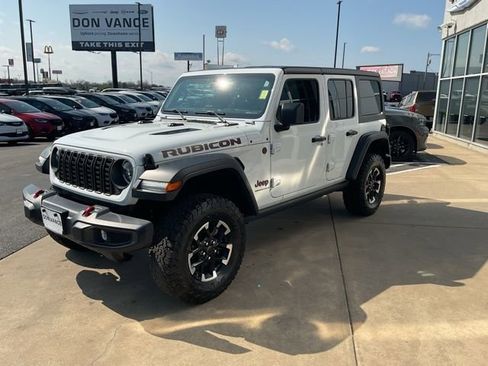 Certified 2025 Jeep Wrangler Unlimited Rubicon image 3