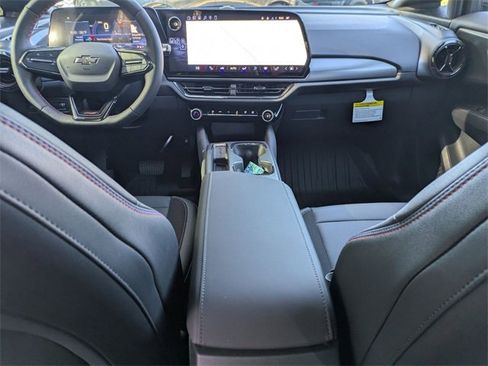 New 2026 Chevrolet Equinox EV RS image 28