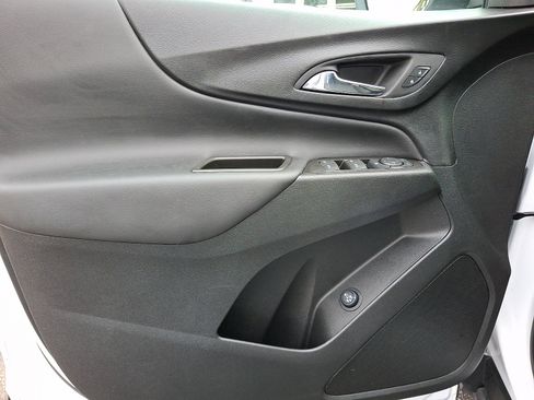 Certified 2022 Chevrolet Equinox LT image 12