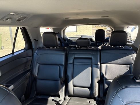 Used 2024 Ford Explorer XLT w/ Equipment Group 202A image 14