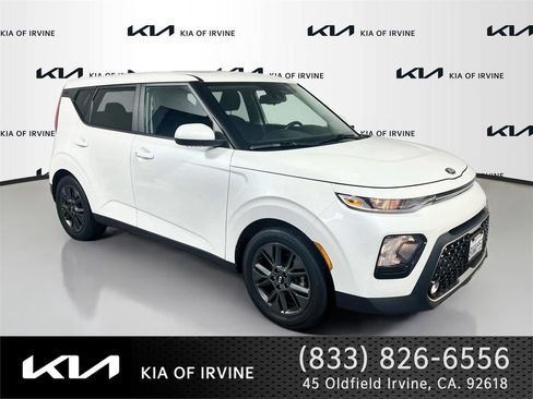 Certified 2021 Kia Soul EX FWD image 1