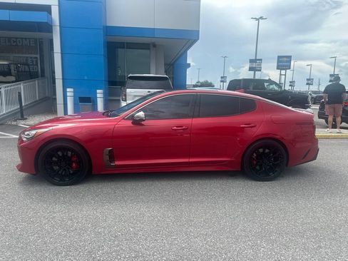 Used 2022 Kia Stinger GT2 AWD/4WD image 3