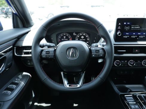 Certified 2025 Acura ADX A-Spec image 18