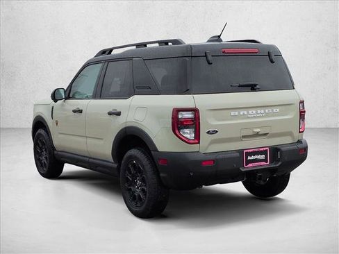 New 2025 Ford Bronco Sport Badlands image 9