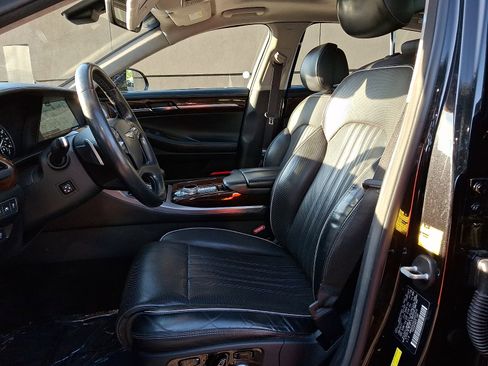 Used 2018 Genesis G90 5.0 Ultimate AWD/4WD image 15