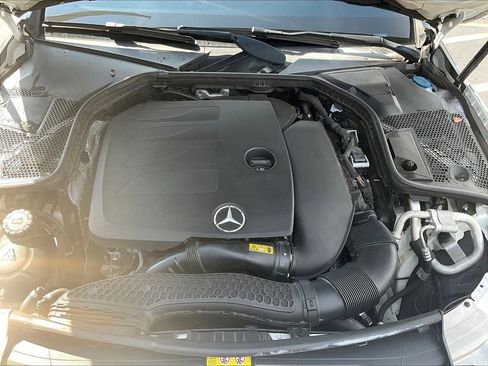 Used 2019 Mercedes-Benz C 300 Sedan image 30