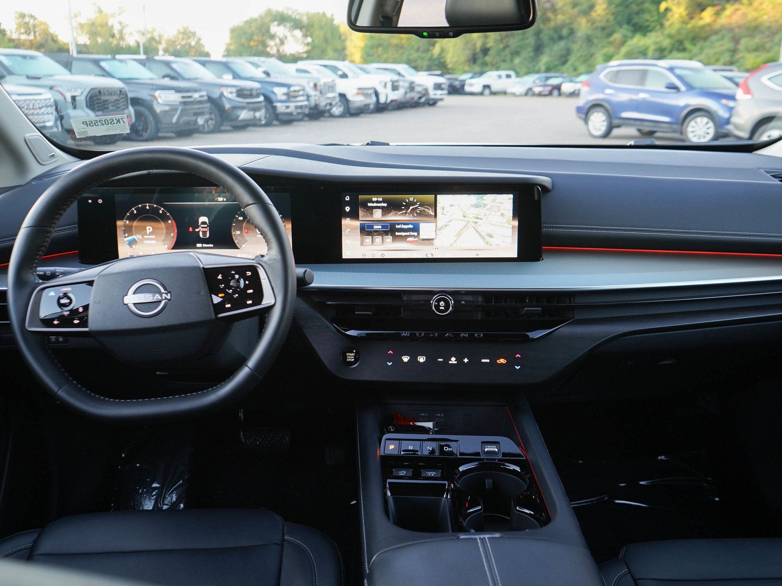 Used 2025 Nissan Murano SL AWD/4WD image 16